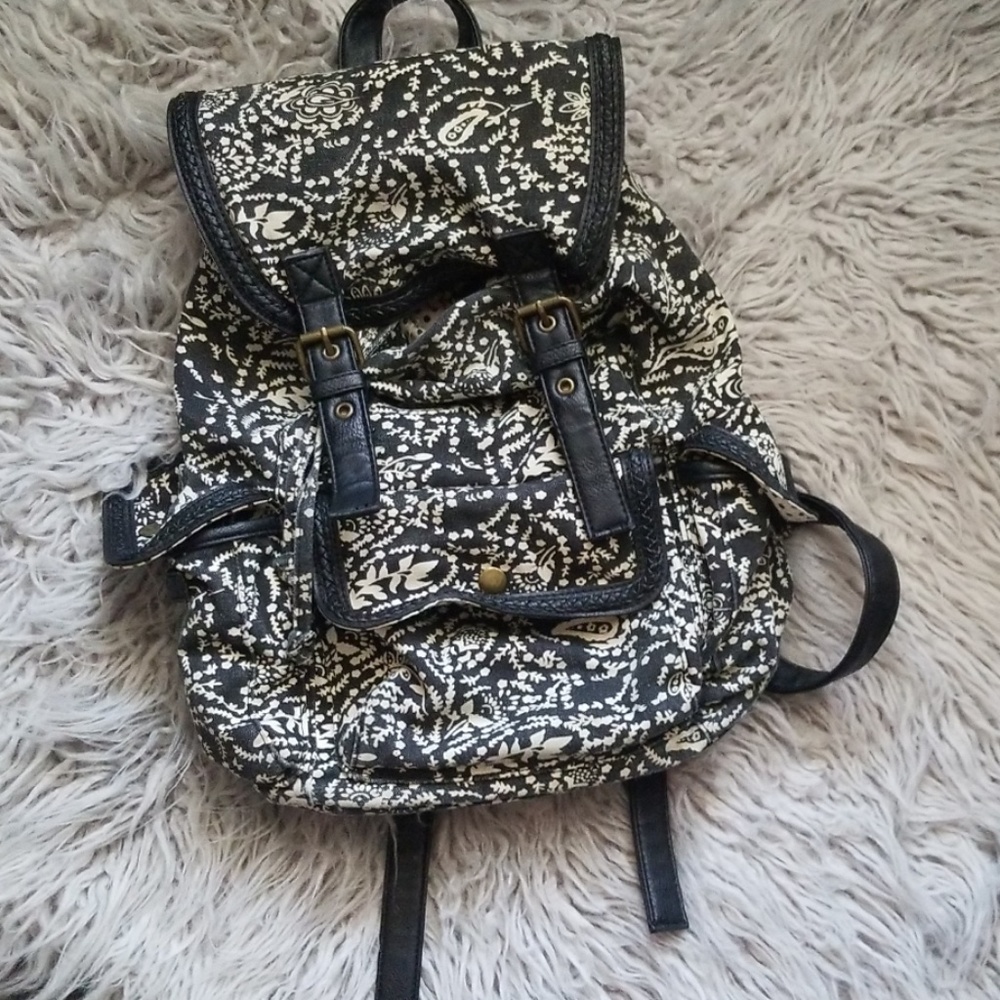 Madden Girl Back Pack